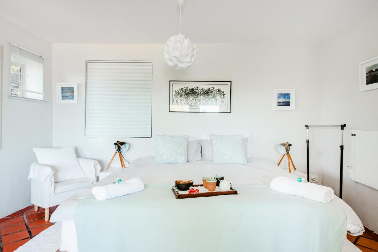 Appartamento The Ley @ The Sea Kalk Bay Esterno foto